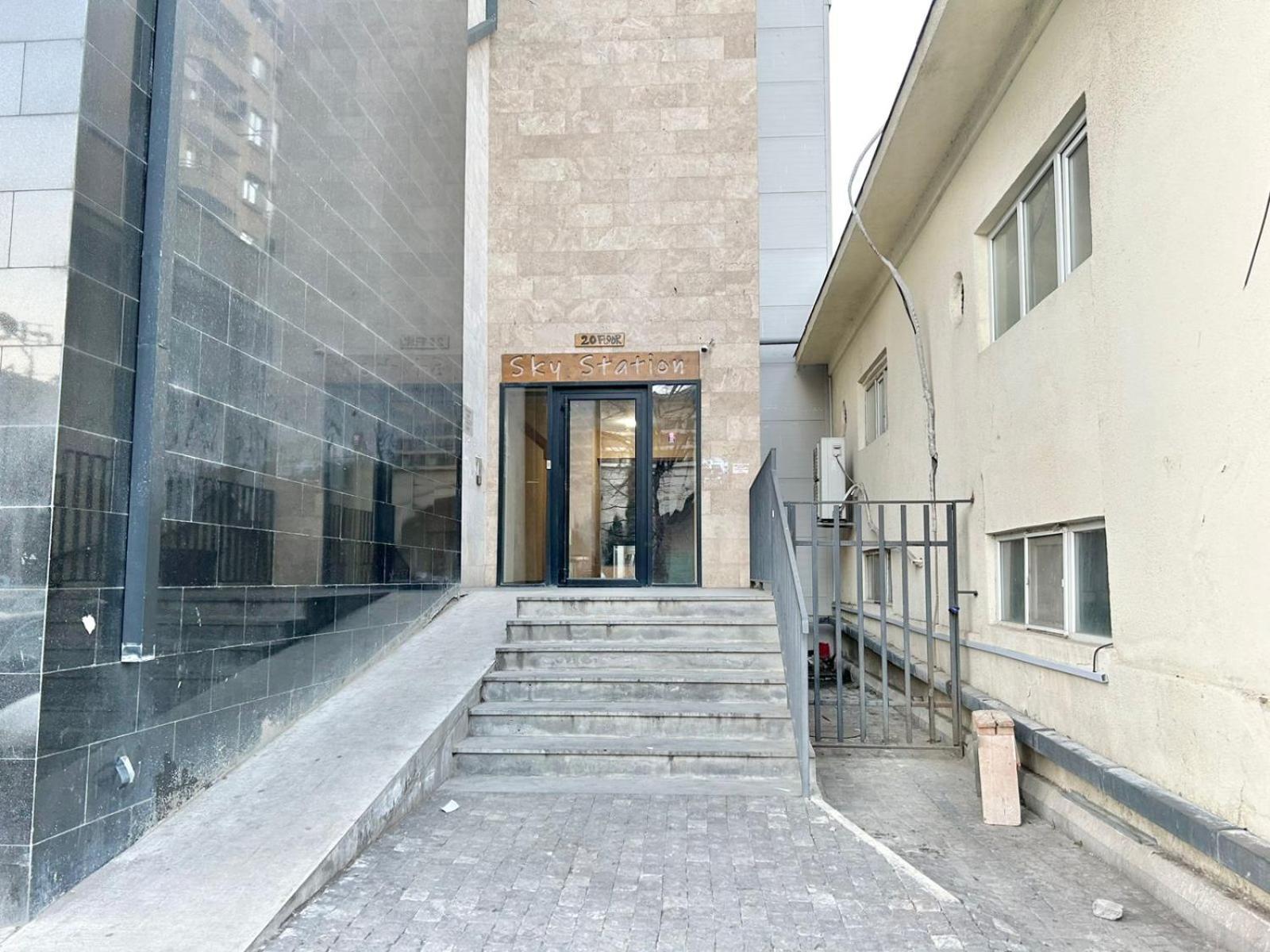 City Center - Next To Holiday Inn -2Br Apartment Tbilisi Exterior foto